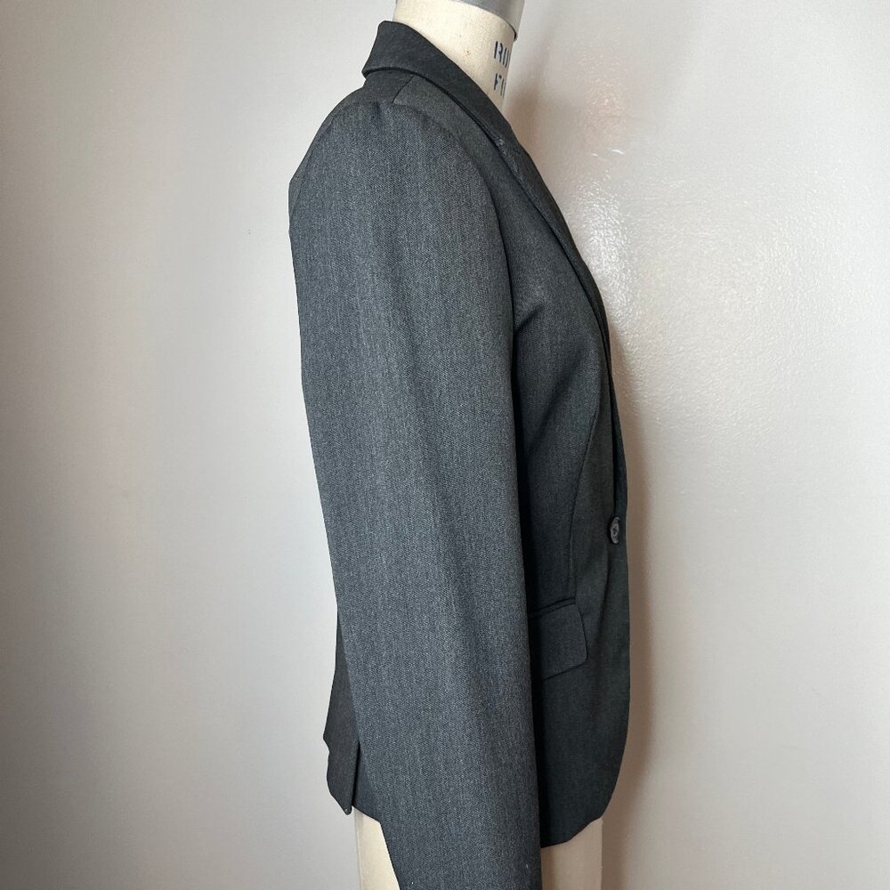 Express Grey Blazer. Size 6, 1-Button Closure - image 2